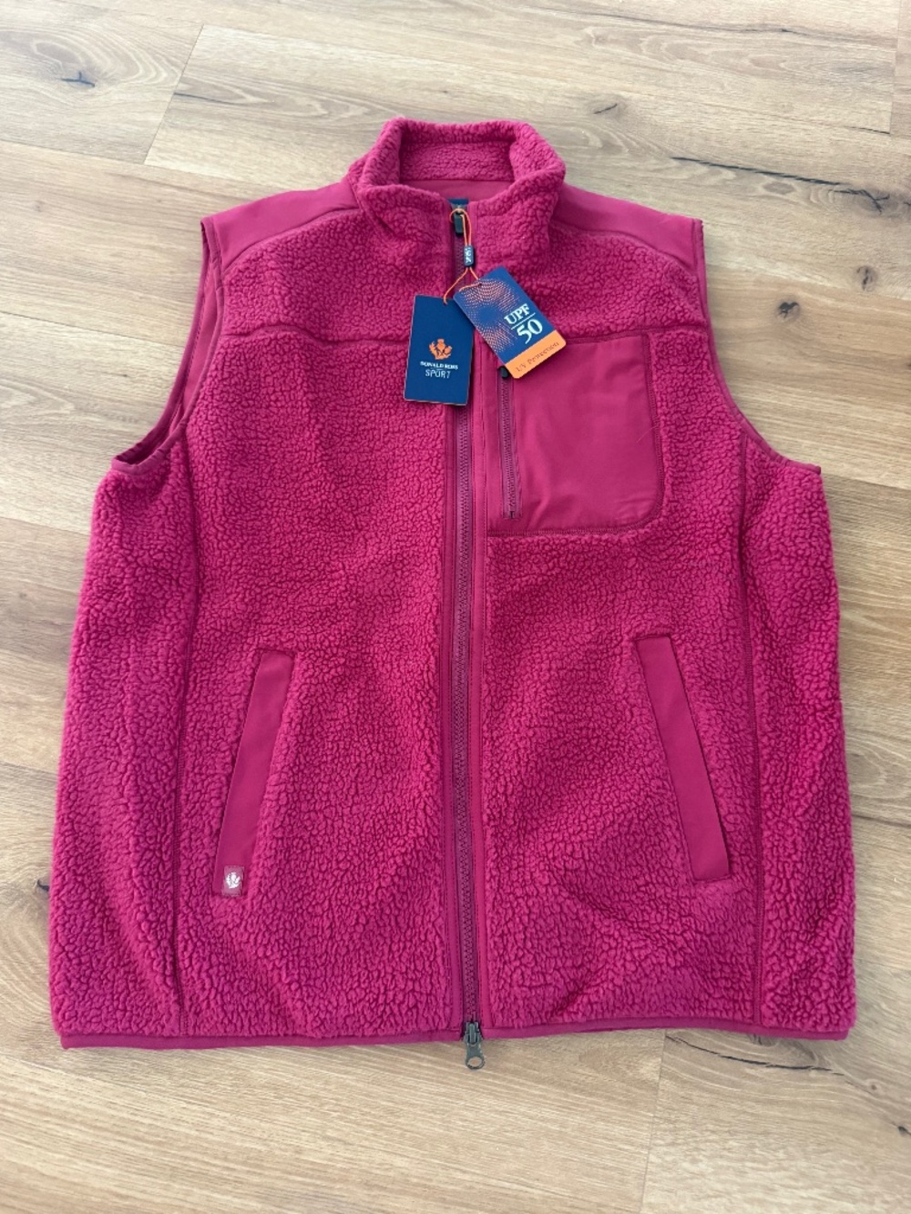 Donald Ross Jonas Sherpa Vest - Sport Fit MEDIUM